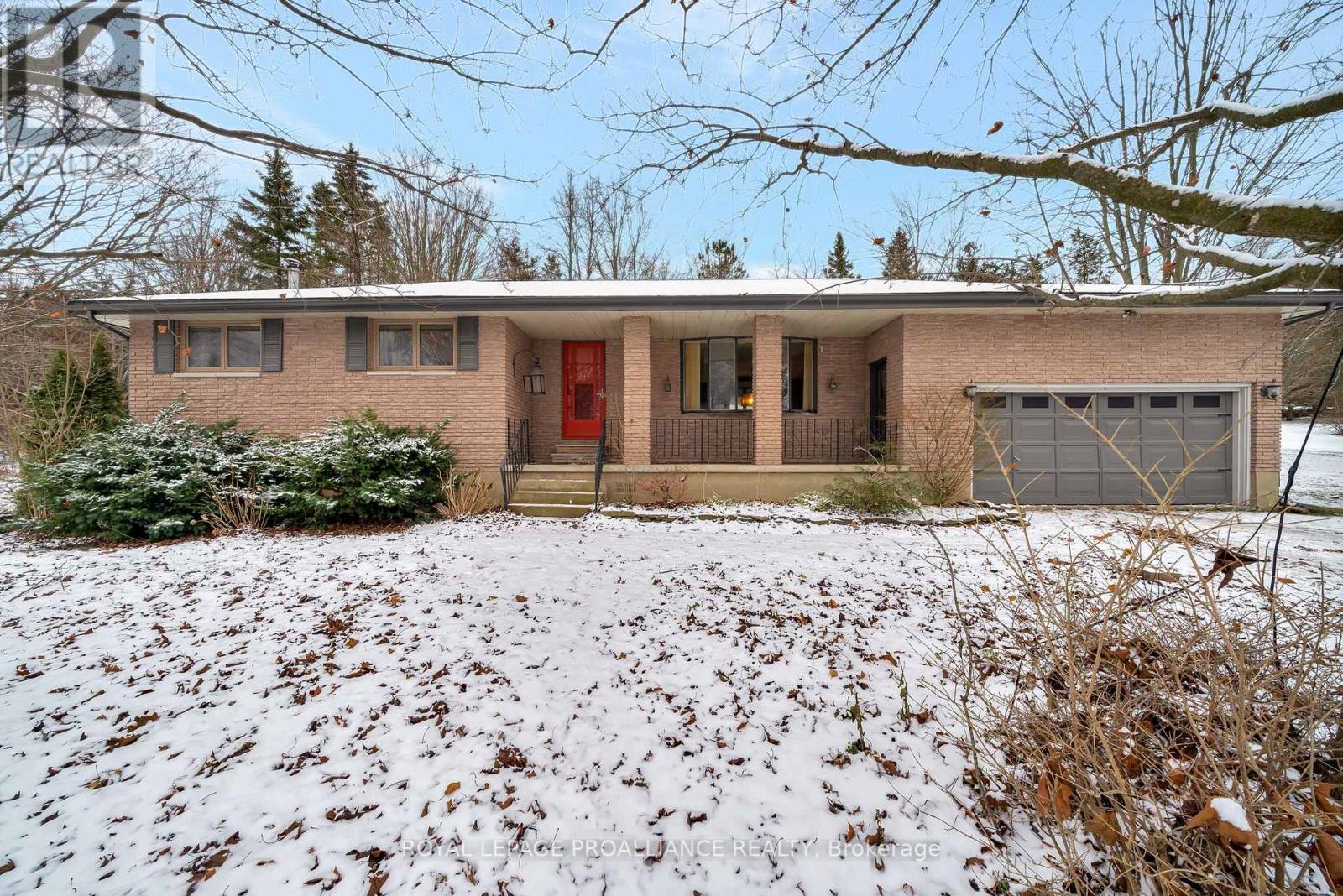 1237 Victoria Road, Prince Edward County, Ontario  K0K 1A0 - Photo 3 - X12604910