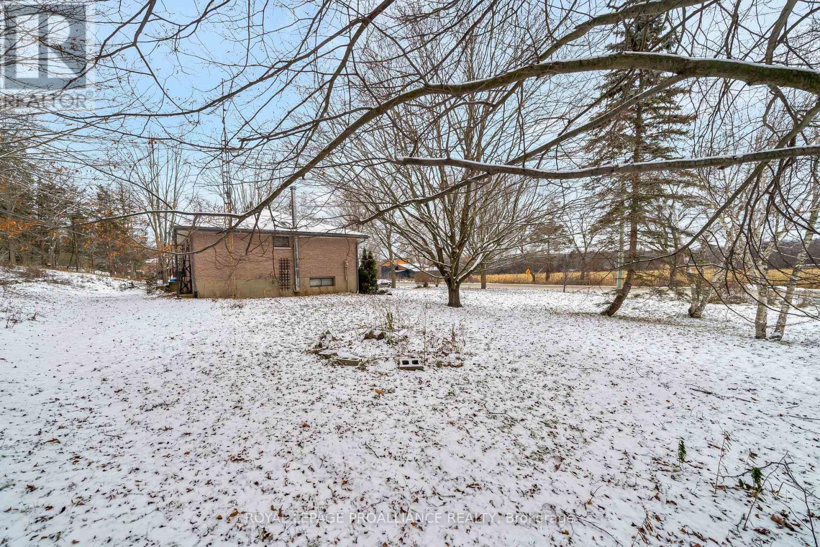 1237 Victoria Road, Prince Edward County, Ontario  K0K 1A0 - Photo 35 - X12604910