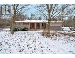 1237 Victoria Road, Prince Edward County (Ameliasburg Ward), Ca