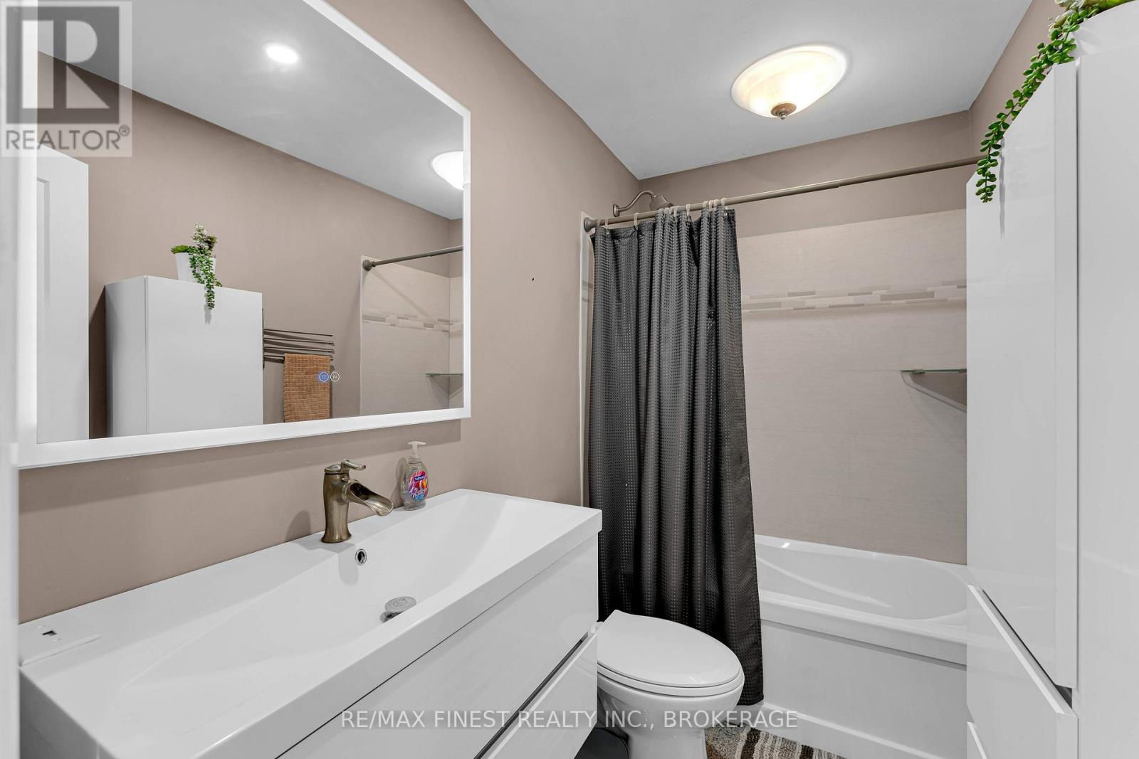 2843 Perth Road, Kingston, Ontario K0H 1S0 - Photo 11 - X12604980