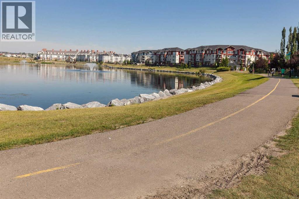 402, 120 Country Village Circle Ne, Calgary, Alberta  T3K 0E4 - Photo 34 - A2273623