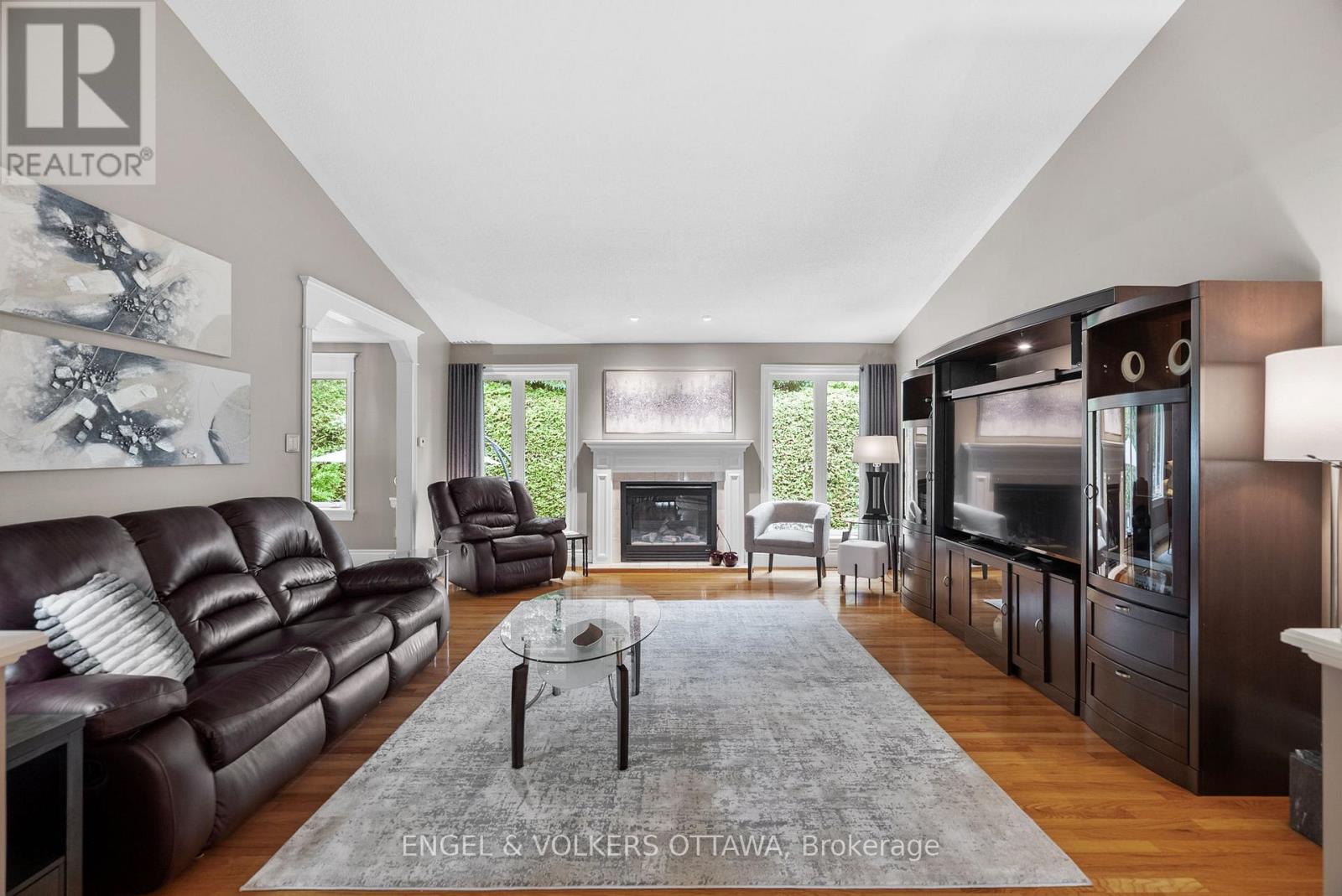 1591 Stephanie Anne Drive, Ottawa, Ontario  K4P 1M8 - Photo 5 - X12604958