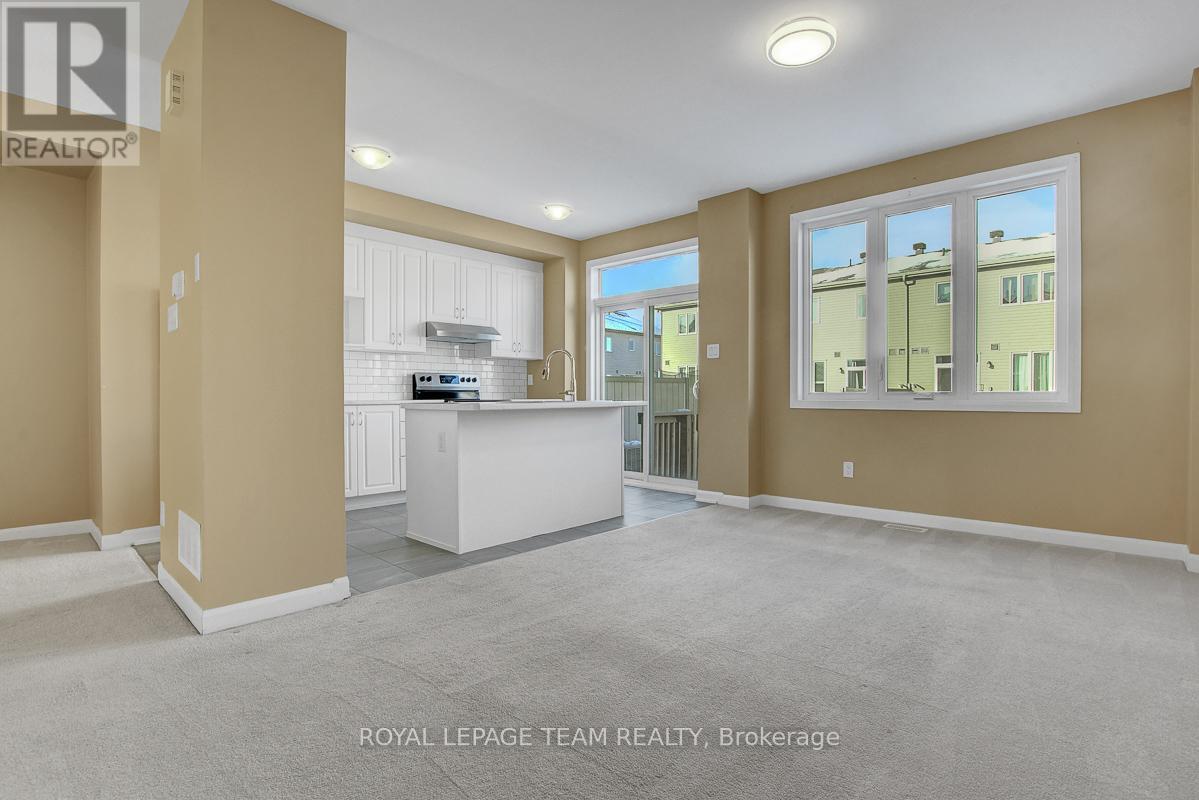 545 Decoeur Drive, Ottawa, Ontario  K4A 5G7 - Photo 12 - X12604992
