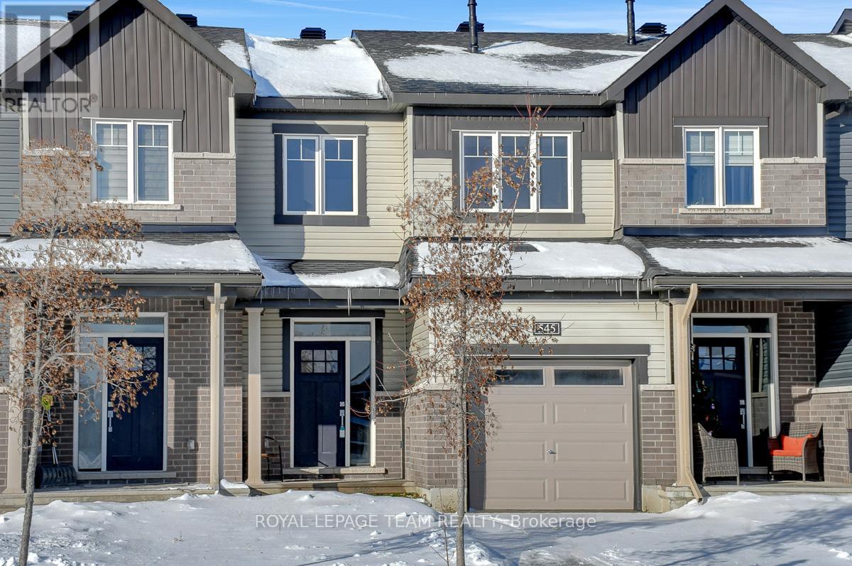 545 Decoeur Drive, Ottawa, Ontario  K4A 5G7 - Photo 3 - X12604992