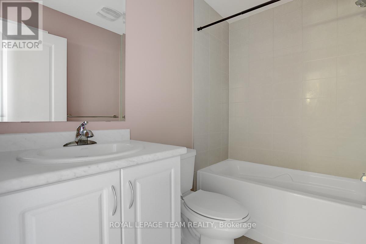 545 Decoeur Drive, Ottawa, Ontario  K4A 5G7 - Photo 33 - X12604992