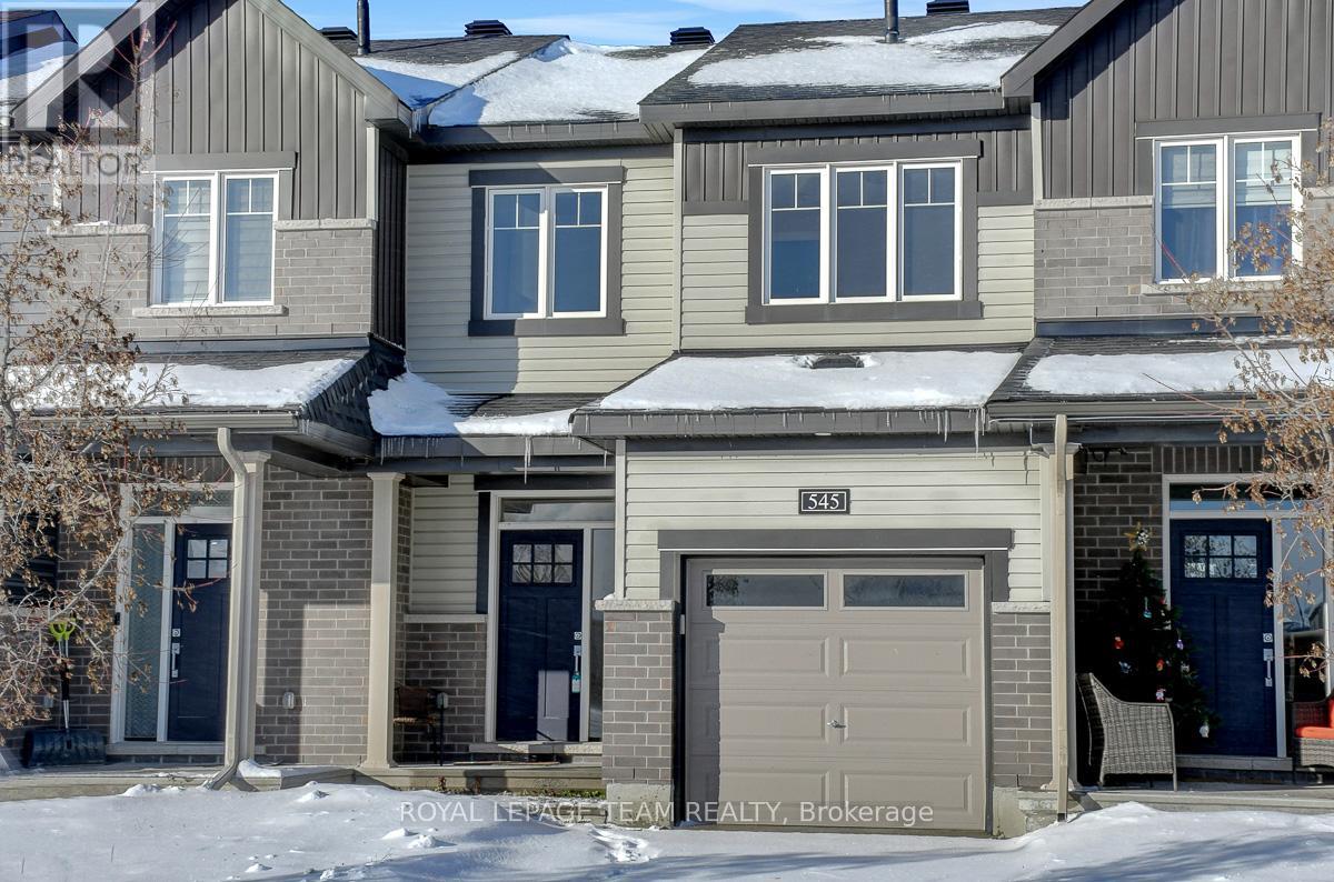 545 Decoeur Drive, Ottawa, Ontario  K4A 5G7 - Photo 4 - X12604992