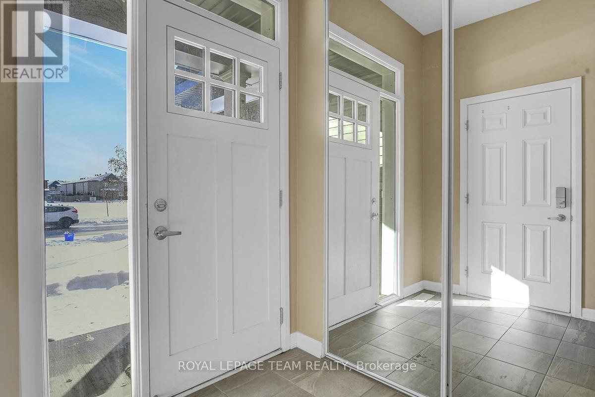 545 Decoeur Drive, Ottawa, Ontario  K4A 5G7 - Photo 5 - X12604992