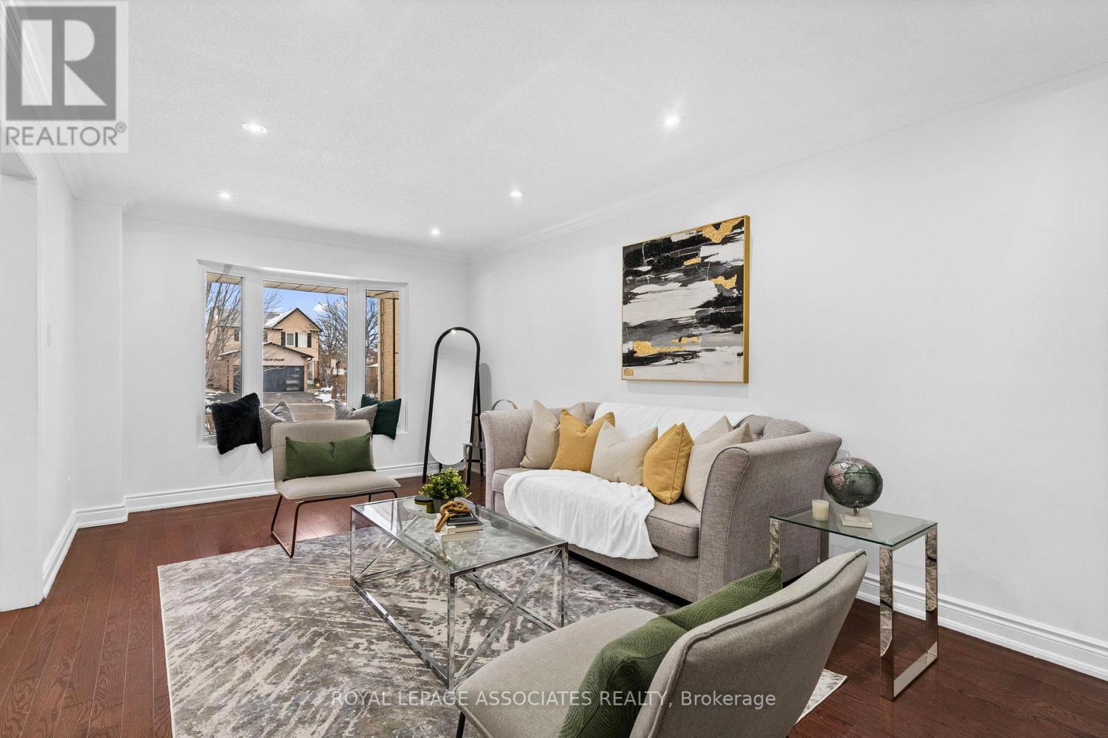 3 Middleport Crescent, Toronto, Ontario  M1B 4L5 - Photo 7 - E12604866