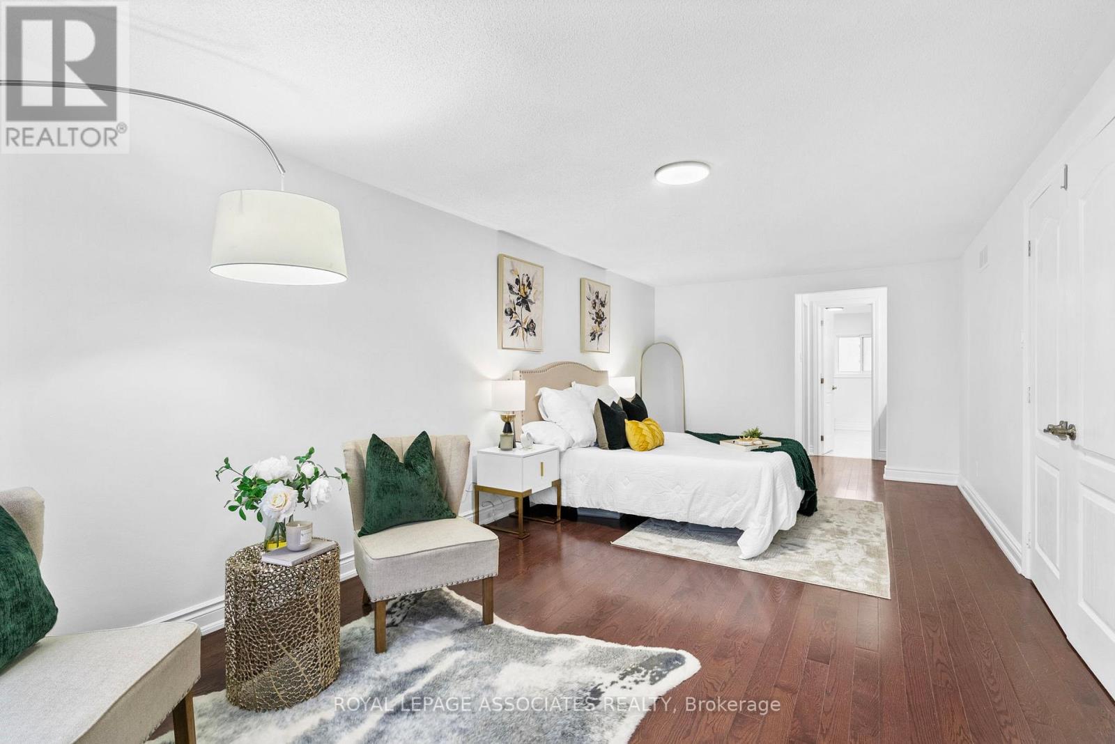 3 Middleport Crescent, Toronto, Ontario  M1B 4L5 - Photo 18 - E12604866