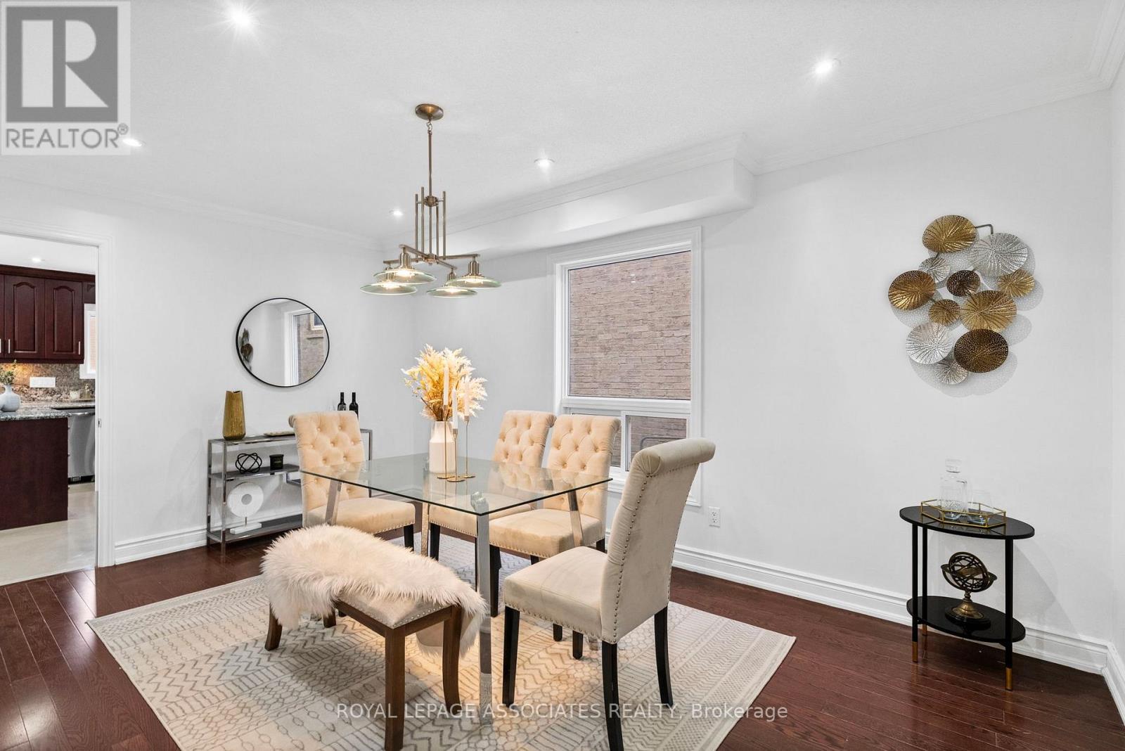 3 Middleport Crescent, Toronto, Ontario  M1B 4L5 - Photo 8 - E12604866