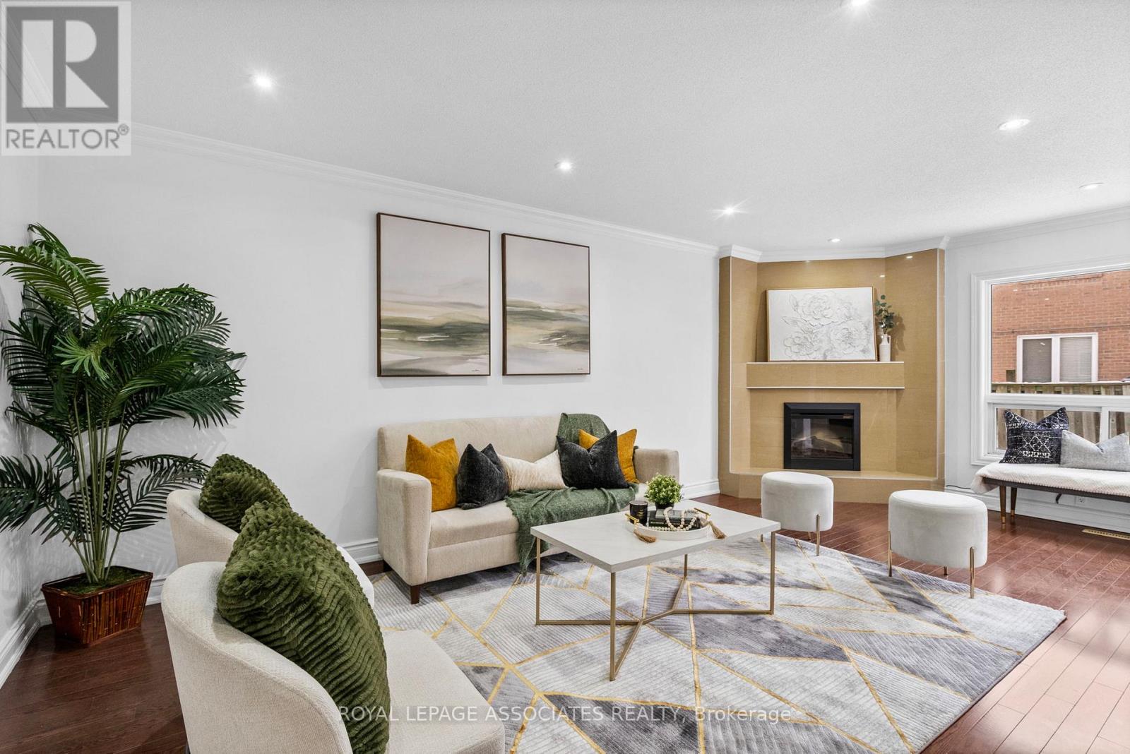 3 Middleport Crescent, Toronto, Ontario  M1B 4L5 - Photo 14 - E12604866