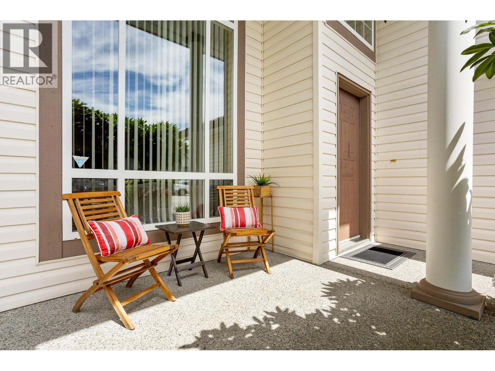 1237 Amazon Drive, Port Coquitlam, British Columbia V3B 7Y9 - Photo 3 - R3072411