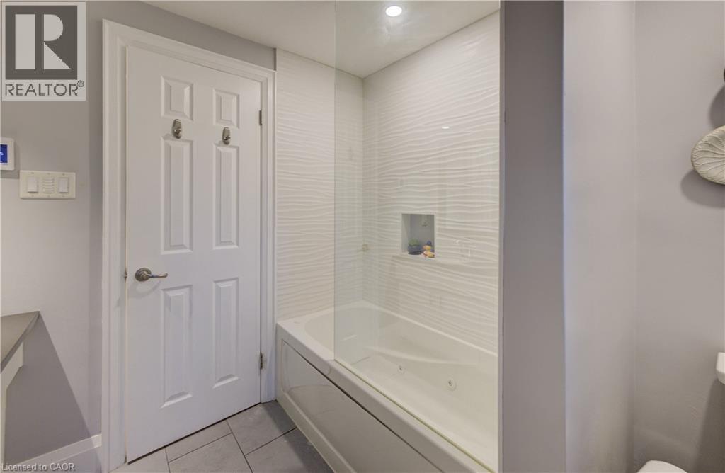 38 Academy Crescent, Waterloo, Ontario  N2L 5H7 - Photo 21 - 40792612