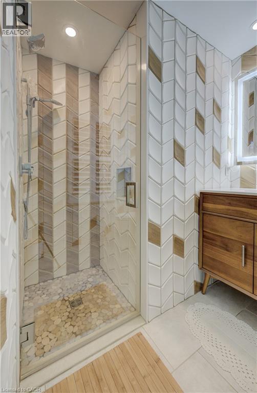 38 Academy Crescent, Waterloo, Ontario  N2L 5H7 - Photo 26 - 40792612