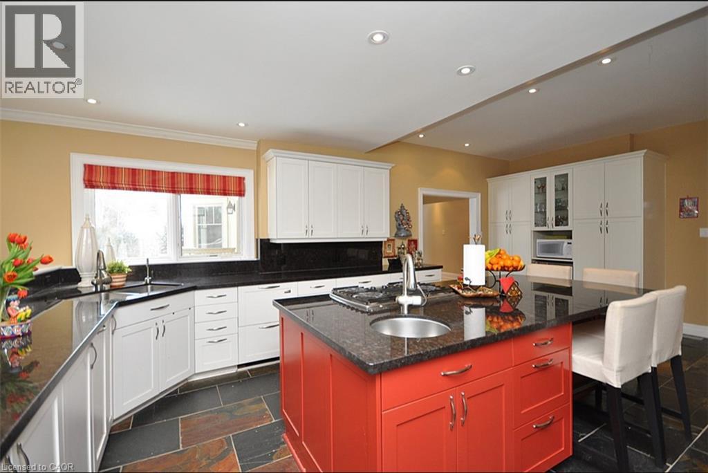 225 Forestwood Drive, Oakville, Ontario  L6J 4E5 - Photo 17 - 40792274