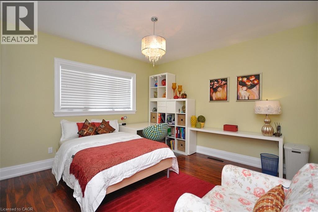 225 Forestwood Drive, Oakville, Ontario  L6J 4E5 - Photo 38 - 40792274