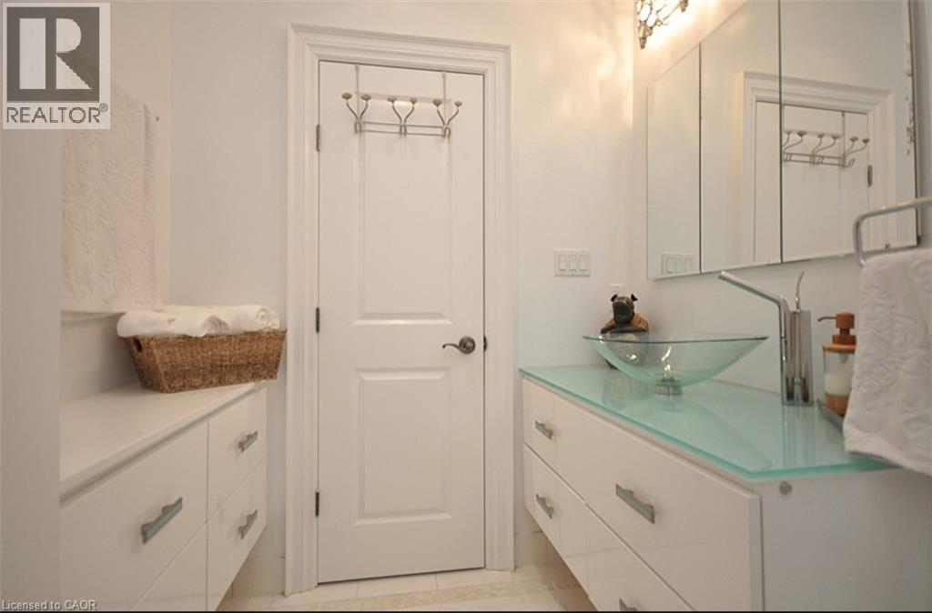 225 Forestwood Drive, Oakville, Ontario  L6J 4E5 - Photo 43 - 40792274