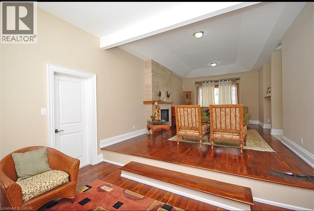 225 Forestwood Drive, Oakville, Ontario  L6J 4E5 - Photo 8 - 40792274