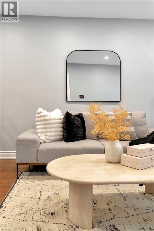 746 Roxborough Avenue, Hamilton, Ontario  L8H 1S8 - Photo 7 - 40749895