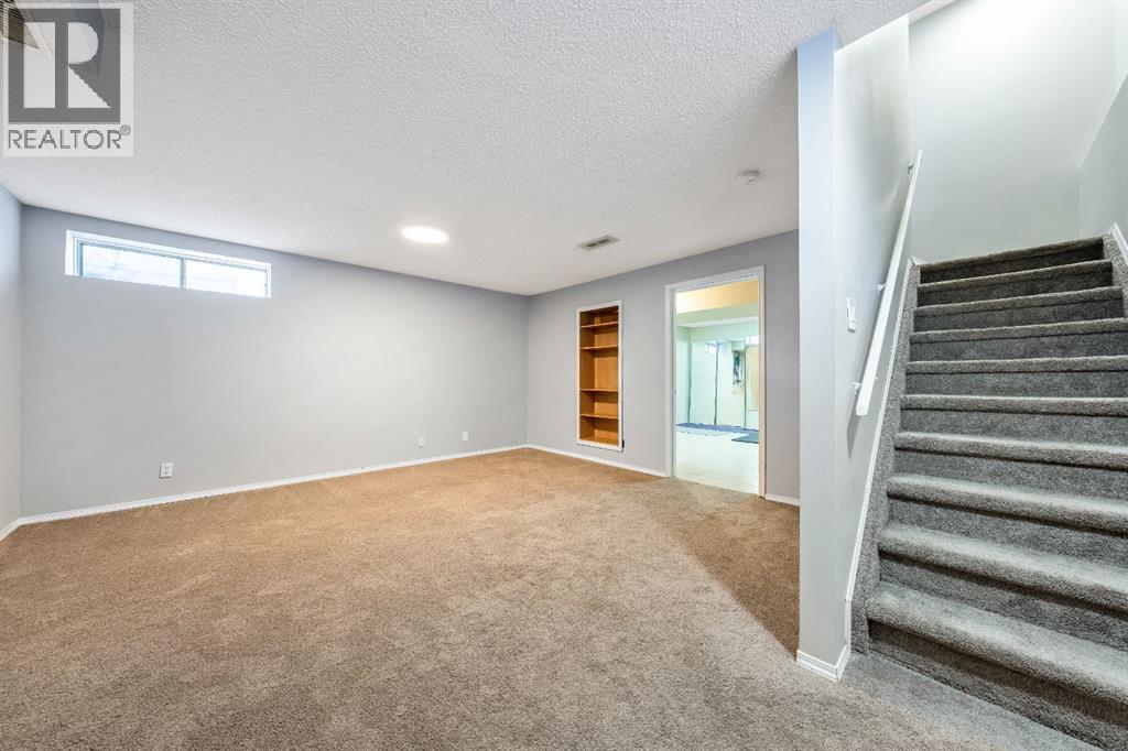 55 Mt Apex Green Se, Calgary, Alberta  T2Z 2V4 - Photo 27 - A2272398