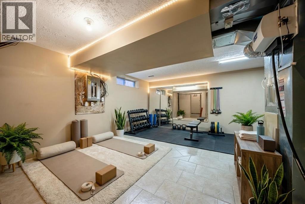 55 Mt Apex Green Se, Calgary, Alberta  T2Z 2V4 - Photo 29 - A2272398