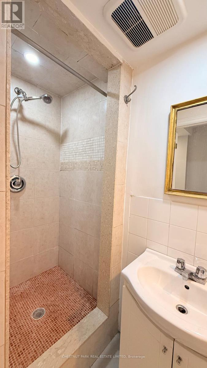 1 - 342 Jarvis Street, Toronto, Ontario  M4Y 2G6 - Photo 8 - C12299388