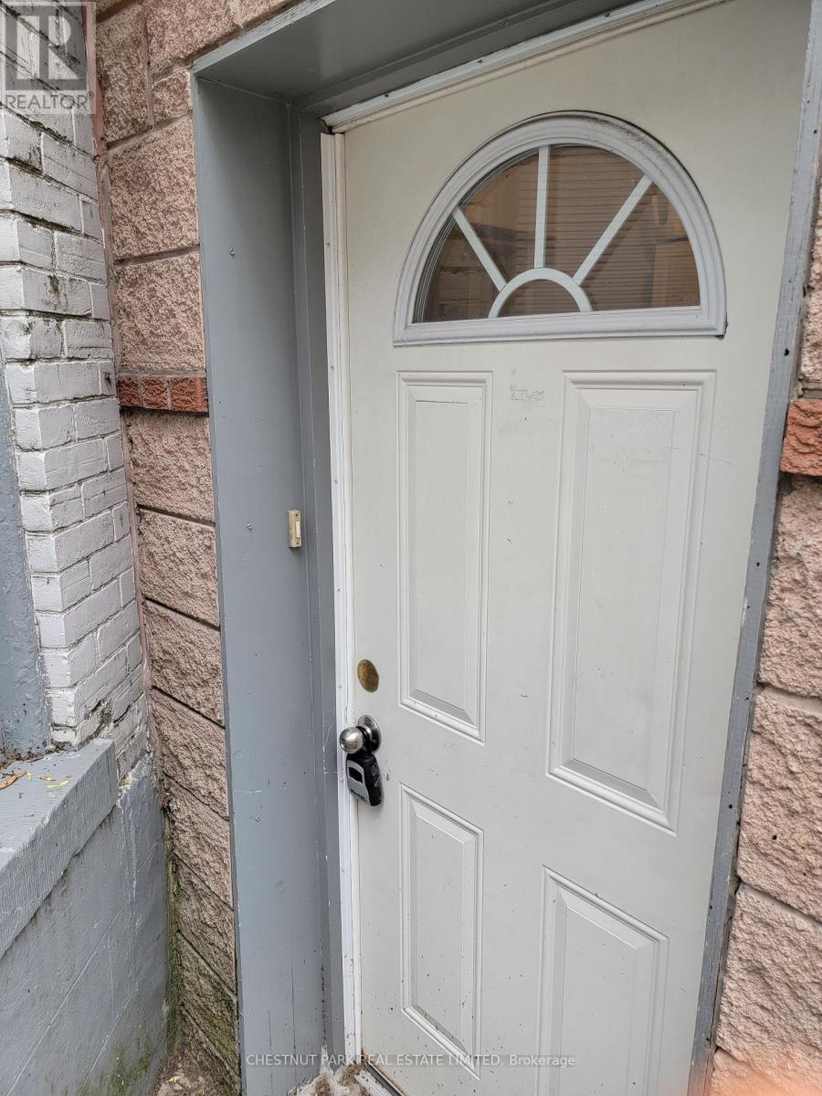 1 - 342 Jarvis Street, Toronto, Ontario  M4Y 2G6 - Photo 15 - C12299388