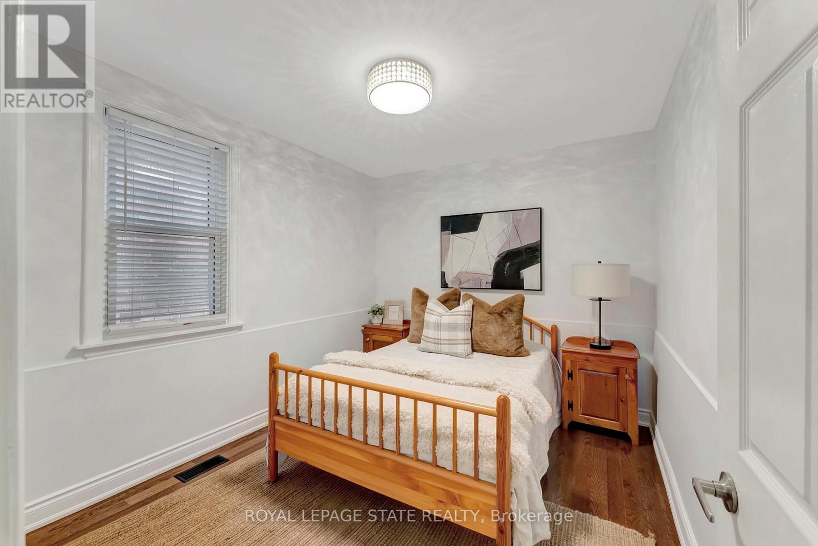 746 Roxborough Avenue, Hamilton, Ontario  L8H 1S7 - Photo 21 - X12275718