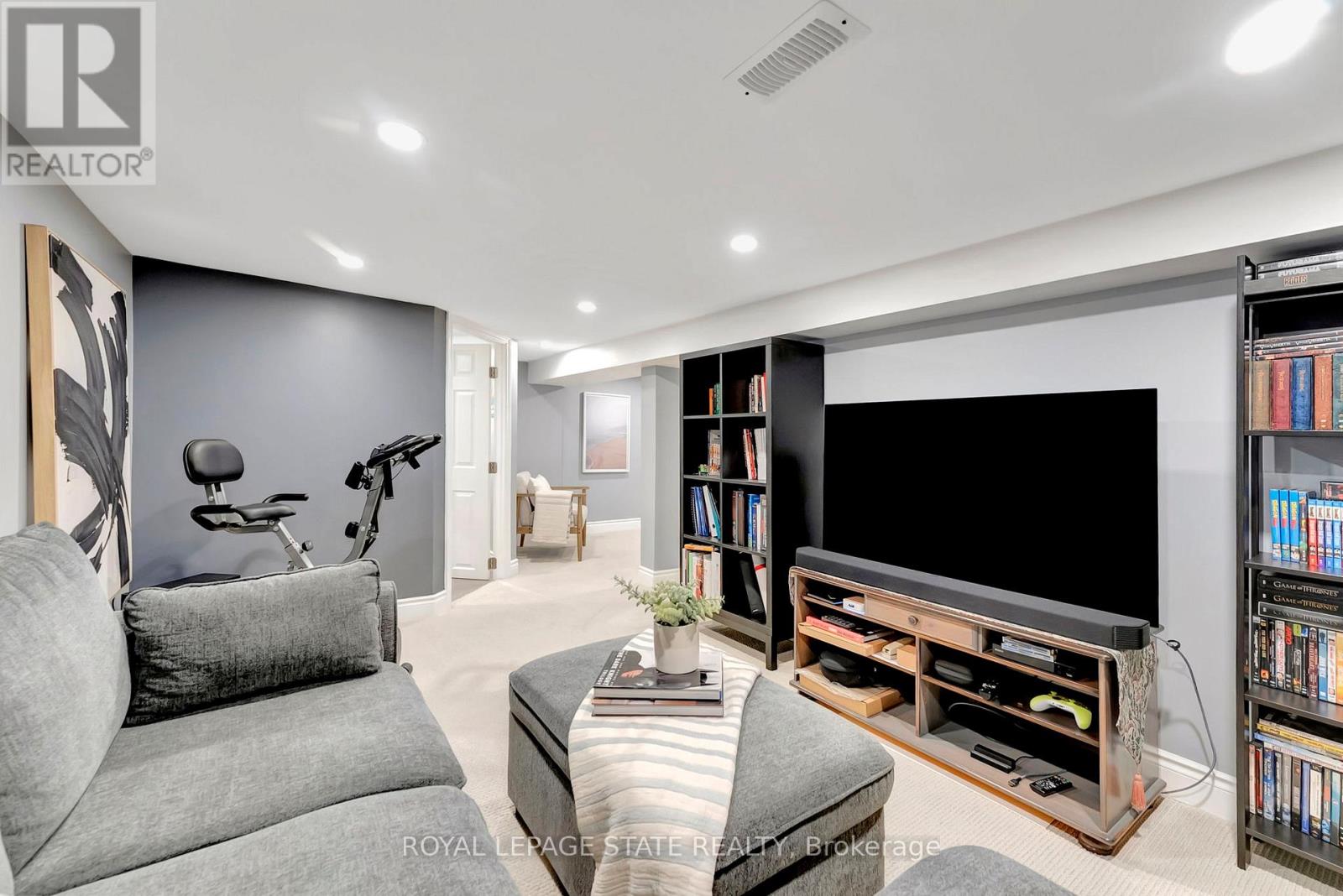 746 Roxborough Avenue, Hamilton, Ontario  L8H 1S7 - Photo 30 - X12275718