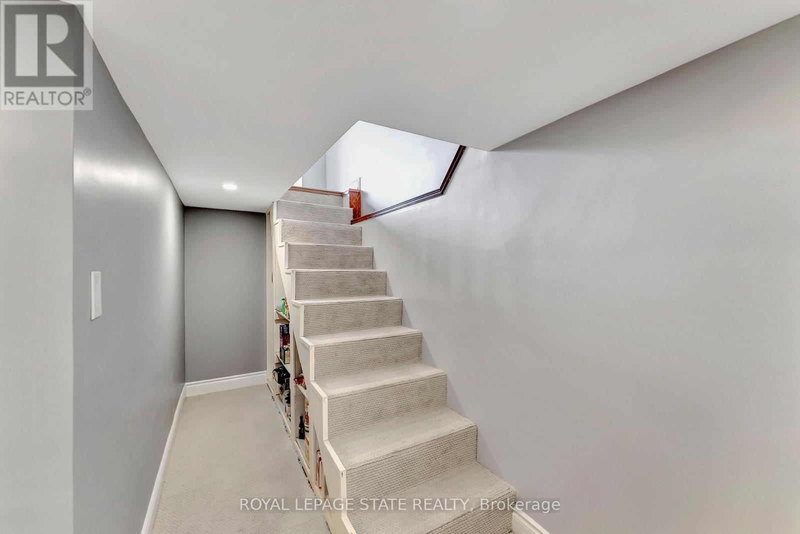 746 Roxborough Avenue, Hamilton, Ontario  L8H 1S7 - Photo 26 - X12275718