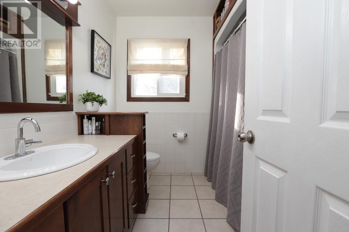 41 Woodhurst Dr, Sault Ste. Marie, Ontario  P6C 5Z5 - Photo 24 - SM253415