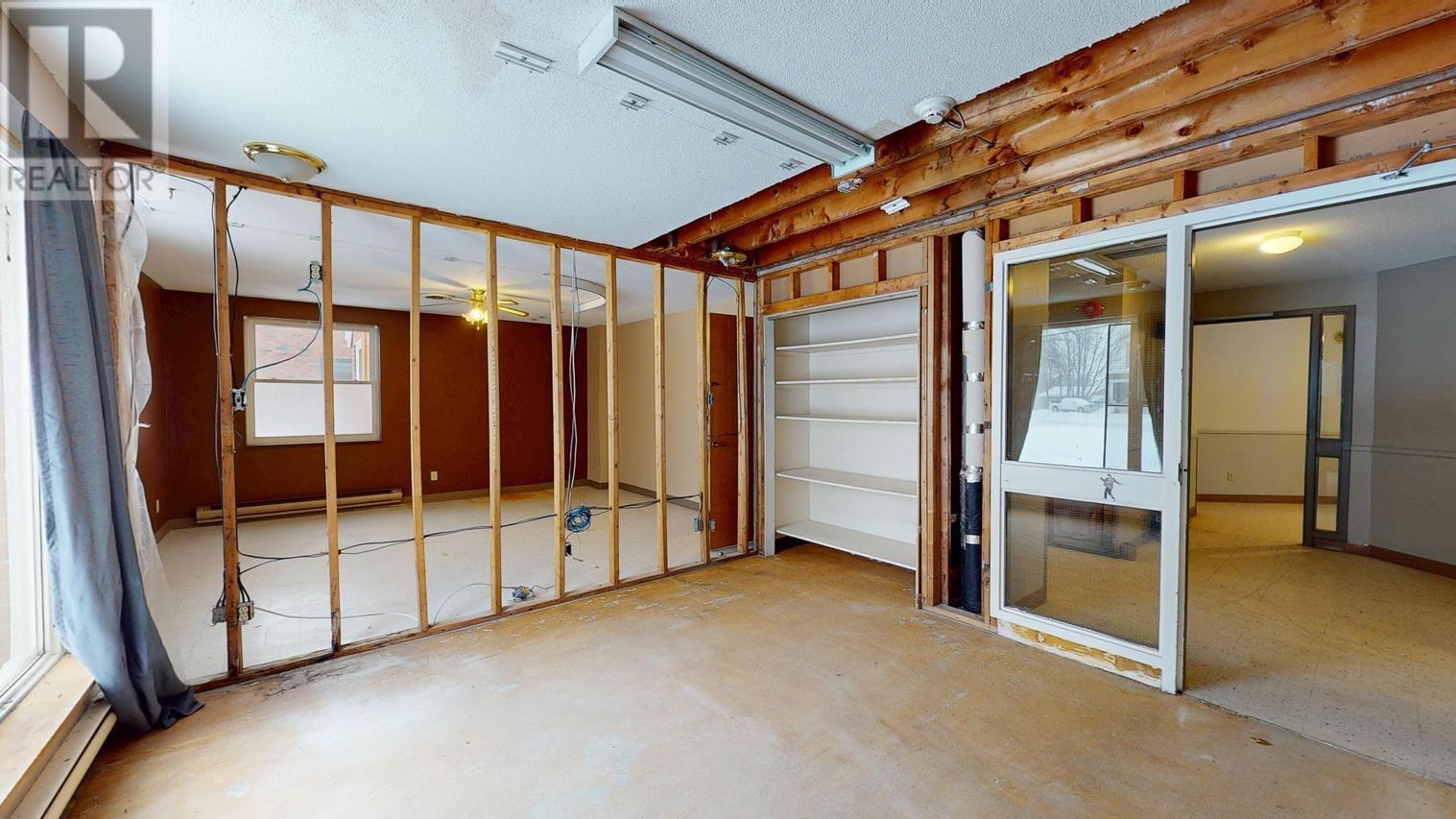 1020 Queen St E, Sault Ste. Marie, Ontario  P6A 2C6 - Photo 44 - SM253416