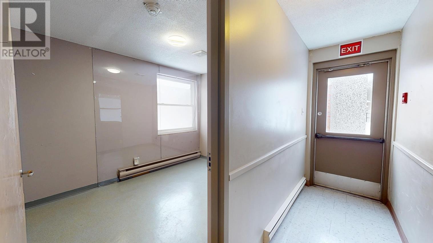 1020 Queen St E, Sault Ste. Marie, Ontario  P6A 2C6 - Photo 49 - SM253416