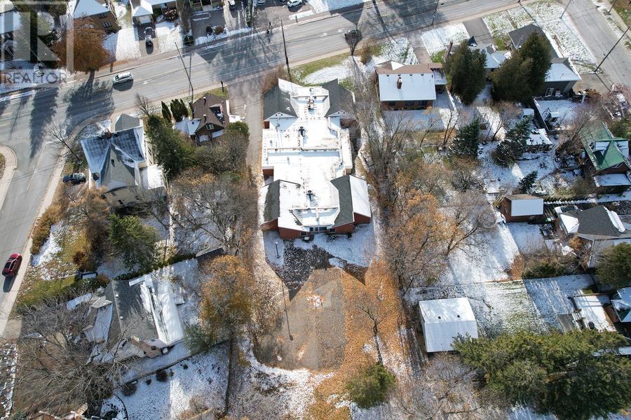 1020 Queen St E, Sault Ste. Marie, Ontario  P6A 2C6 - Photo 5 - SM253416