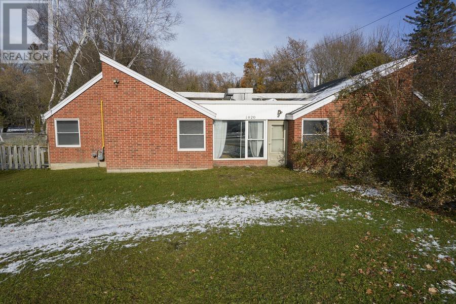 1020 Queen St E, Sault Ste. Marie, Ontario  P6A 2C6 - Photo 7 - SM253416