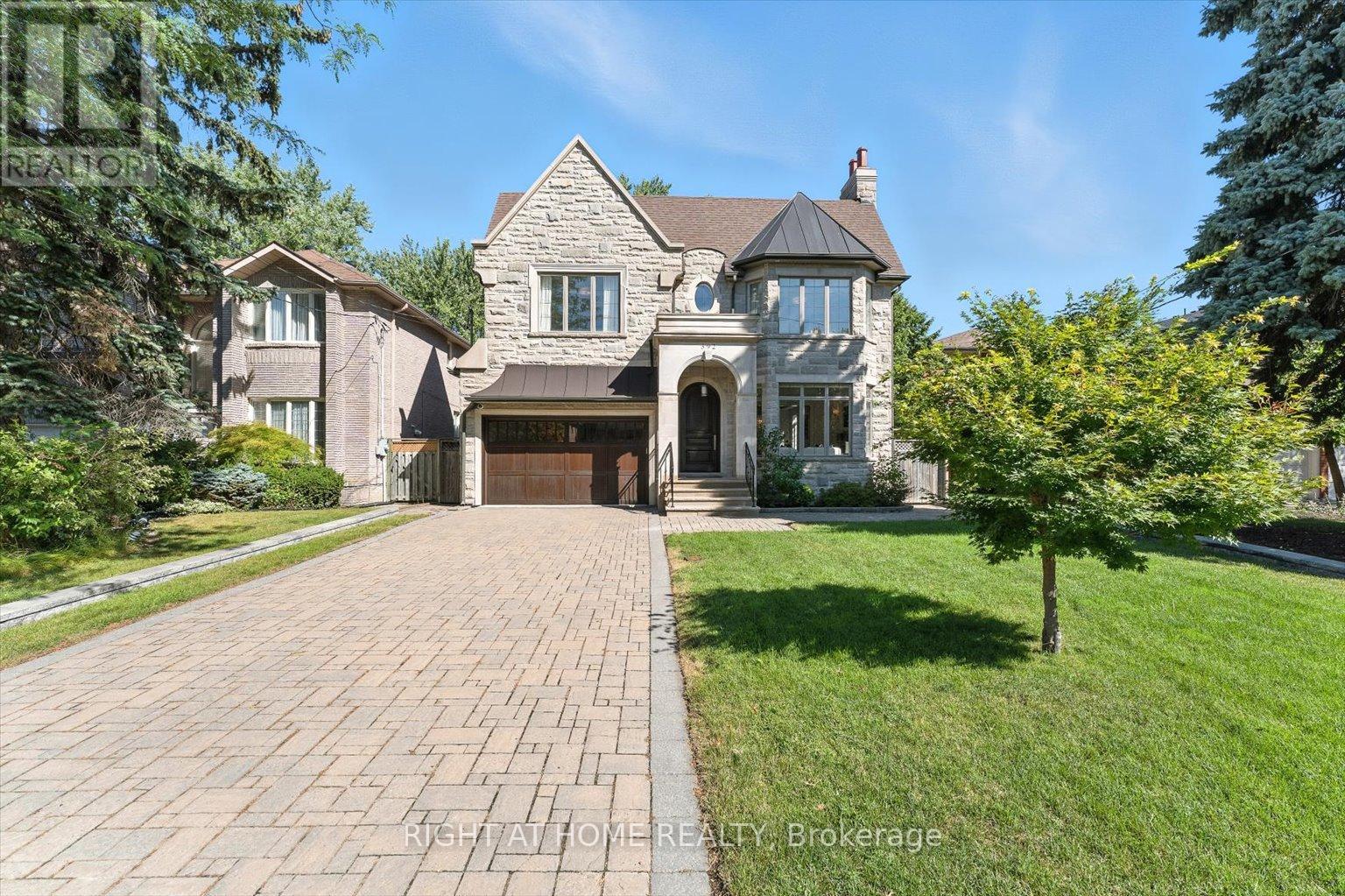 392 Princess Avenue, Toronto, Ontario  M2N 3S9 - Photo 2 - C12604906