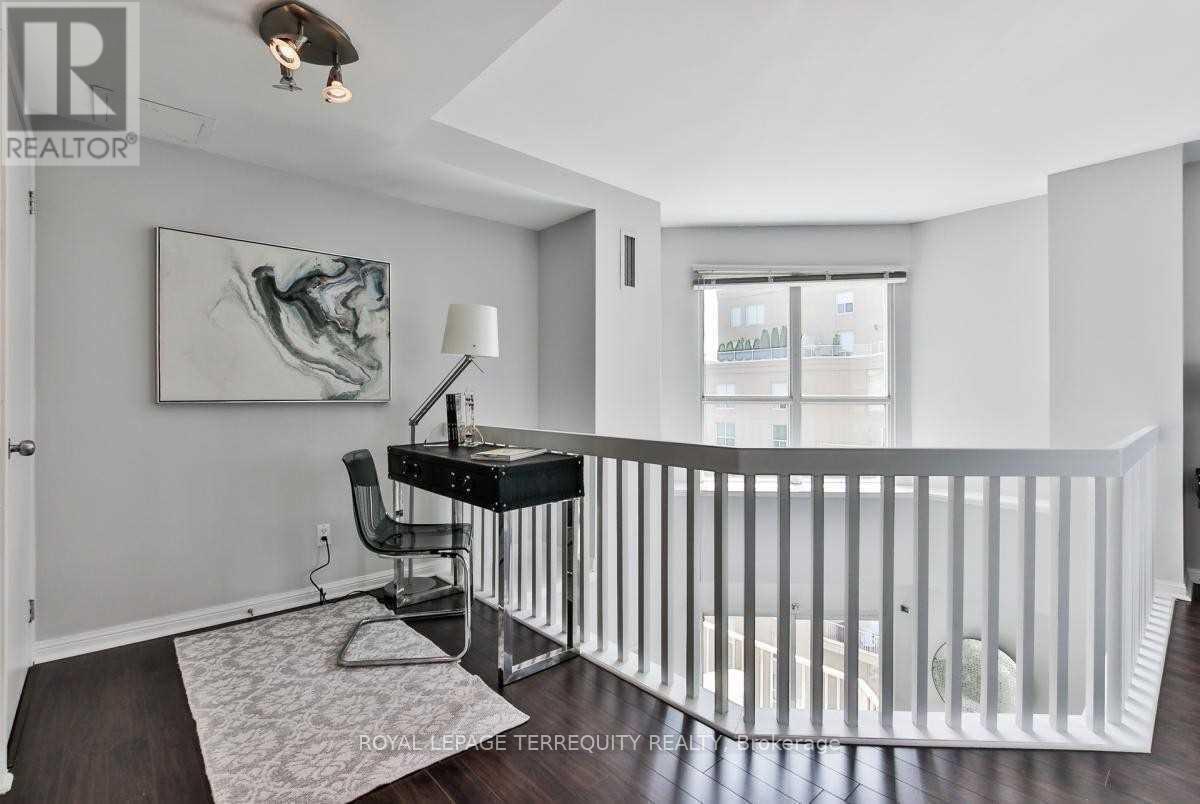 1052 - 139 Merton Street, Toronto, Ontario  M4S 3G7 - Photo 11 - C12604948