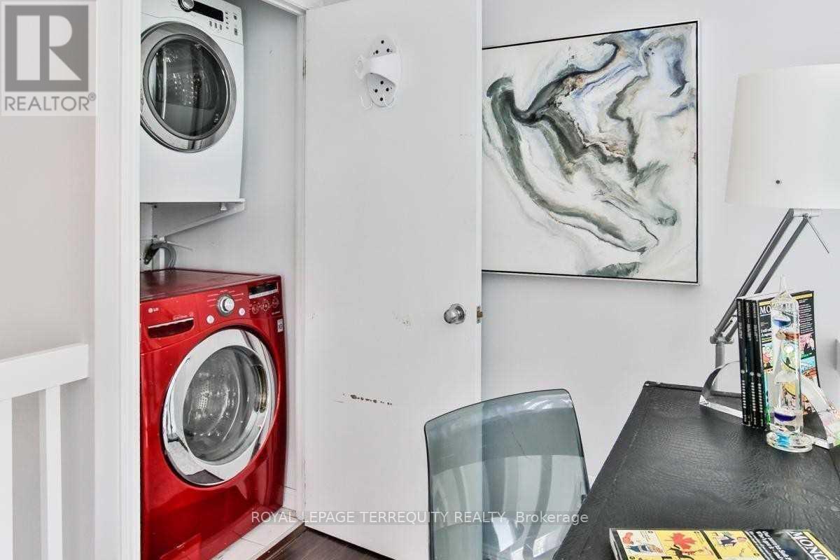 1052 - 139 Merton Street, Toronto, Ontario  M4S 3G7 - Photo 16 - C12604948