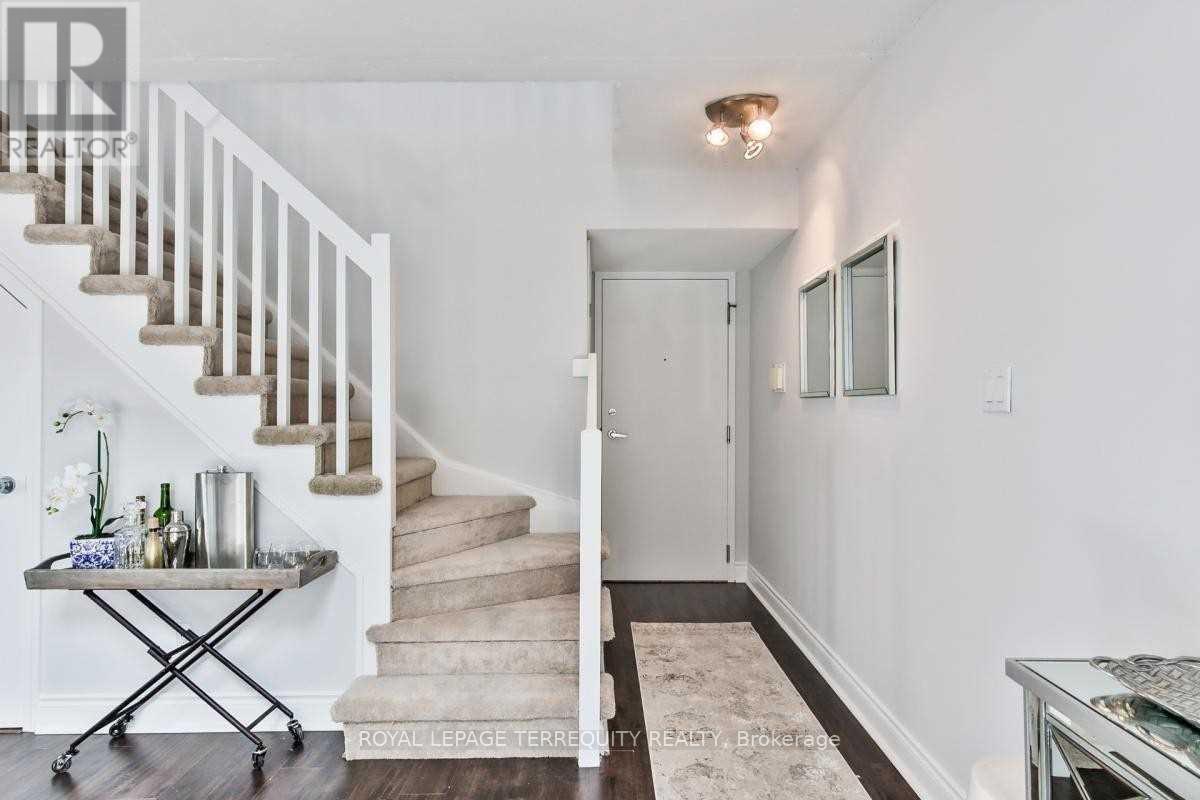 1052 - 139 Merton Street, Toronto, Ontario  M4S 3G7 - Photo 3 - C12604948