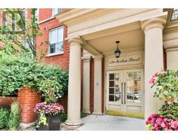 1052 - 139 MERTON STREET, Toronto, Ontario