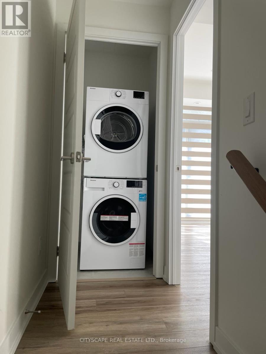 4 - 861 Sheppard Avenue W, Toronto, Ontario  M3H 0E9 - Photo 18 - C12604988