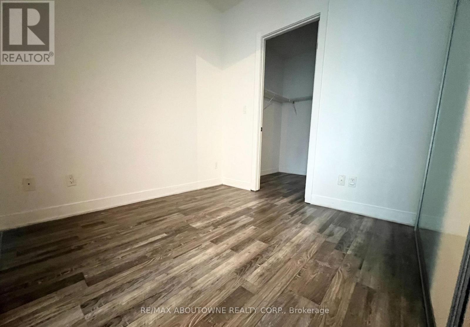 1110 - 20 Bruyeres Mews, Toronto, Ontario  M5V 0G8 - Photo 11 - C12605002