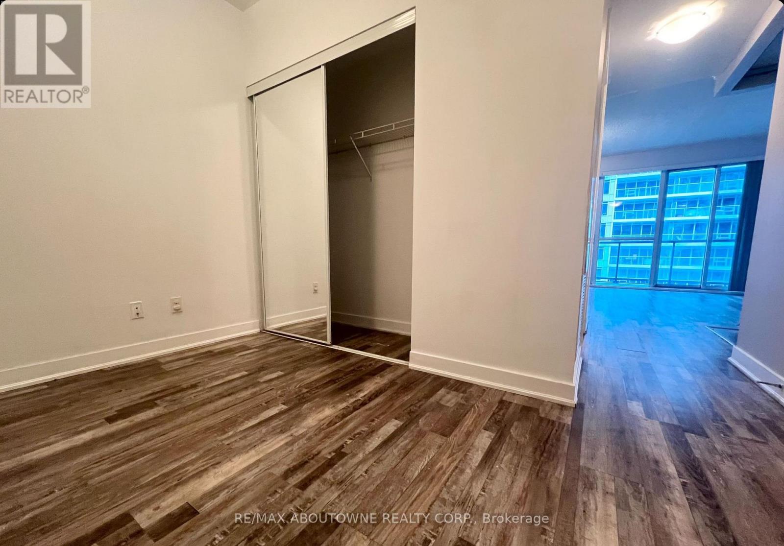 1110 - 20 Bruyeres Mews, Toronto, Ontario  M5V 0G8 - Photo 9 - C12605002