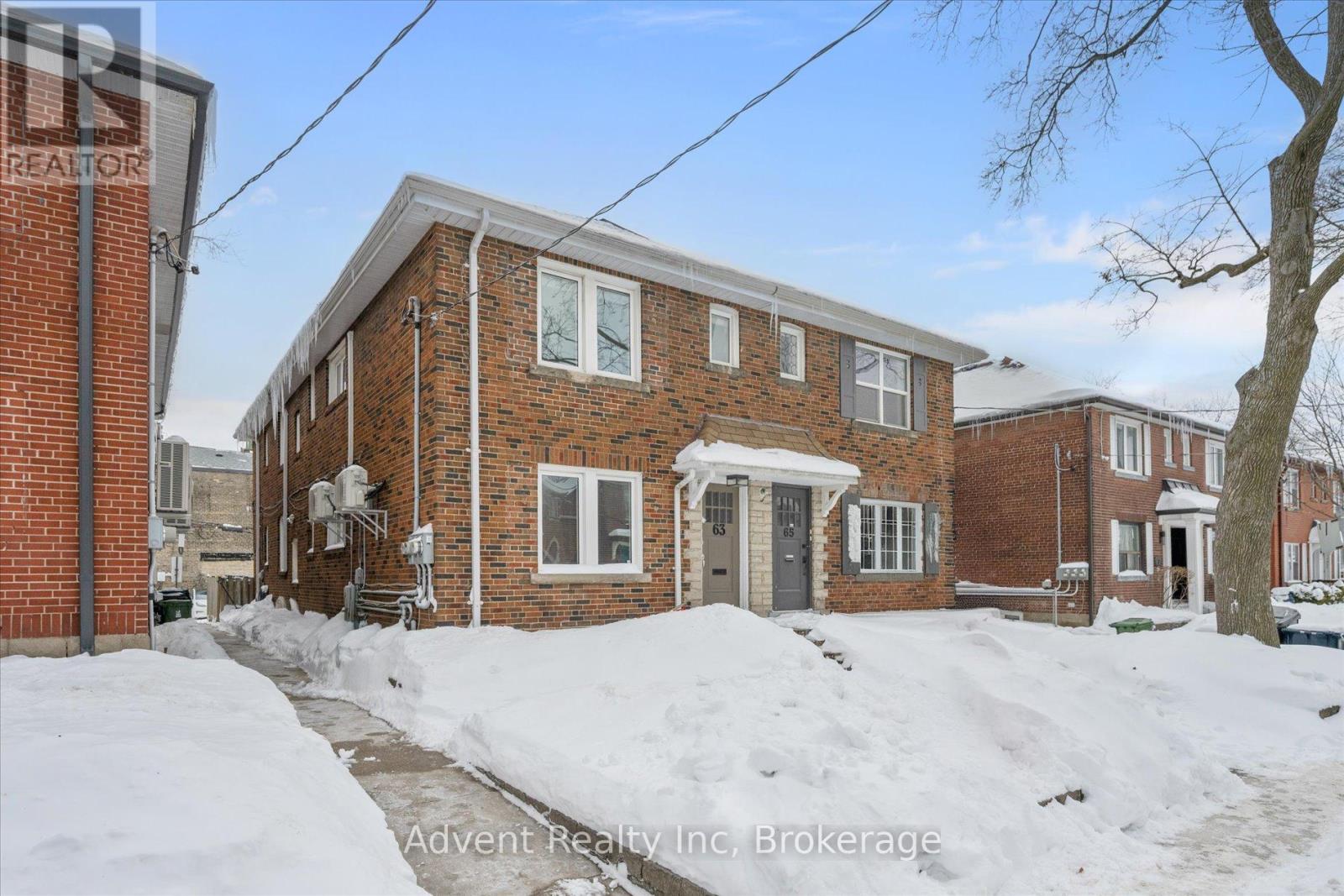 MAIN - 63 BURNABY BOULEVARD, Toronto, Ontario