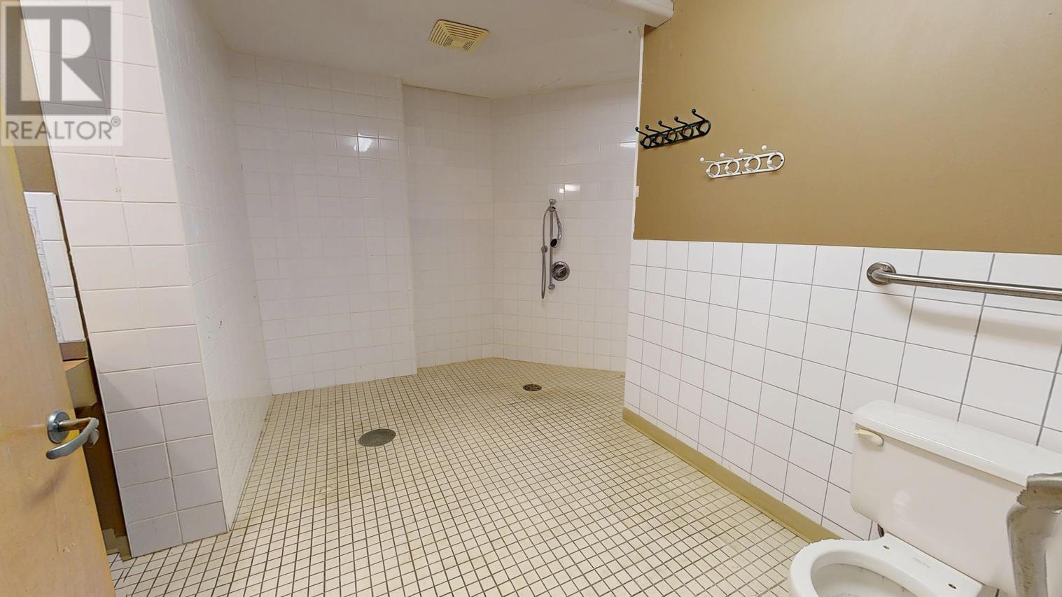 1020 Queen St E, Sault Ste. Marie, Ontario P6A 2C6 - Photo 18 - SM253417