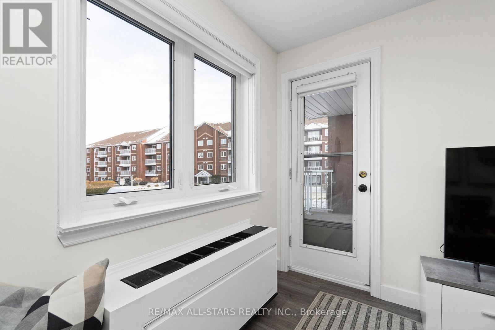 211 - 191 Lake Driveway W, Ajax, Ontario  L1S 7H9 - Photo 11 - E12604926