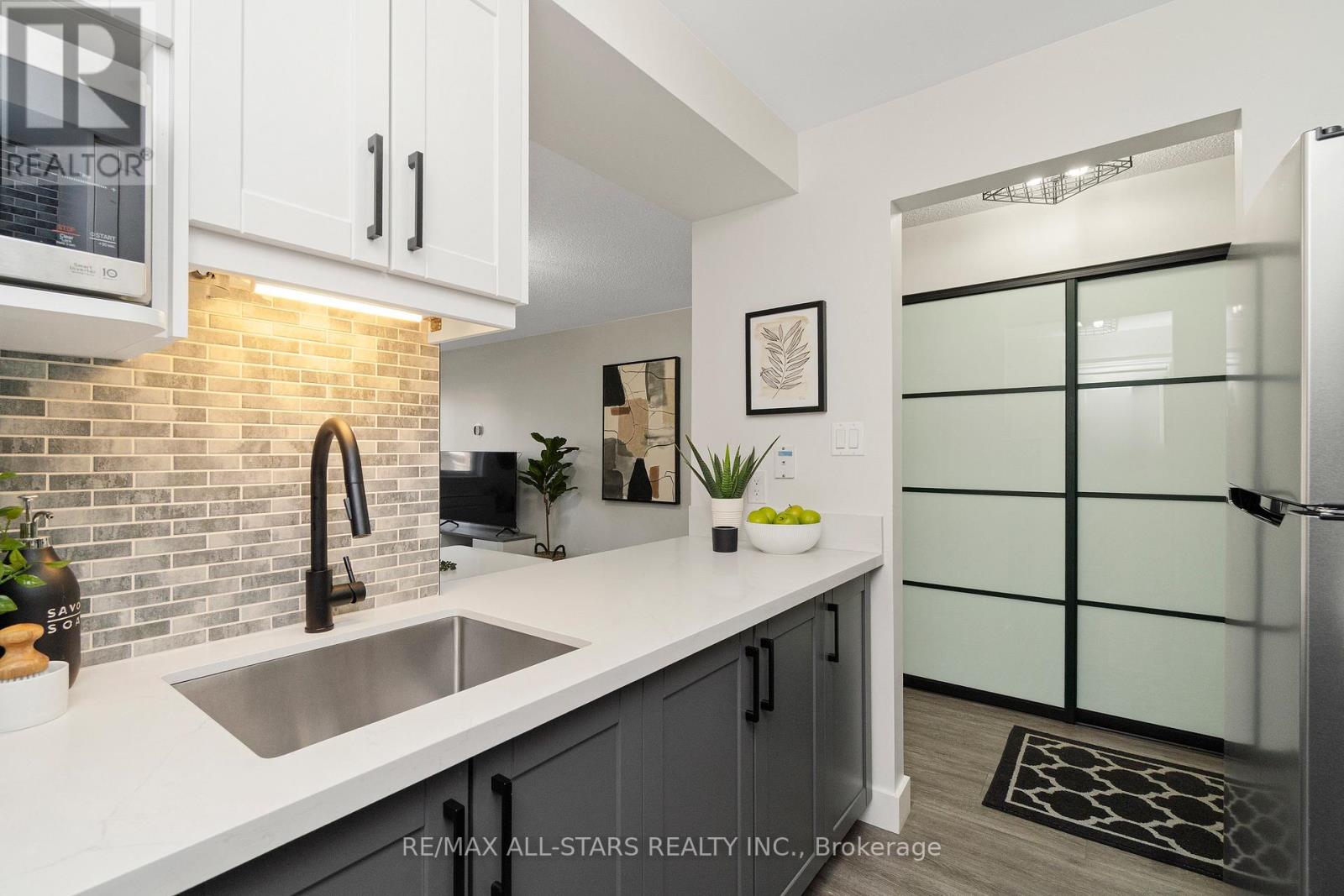 211 - 191 Lake Driveway W, Ajax, Ontario  L1S 7H9 - Photo 19 - E12604926