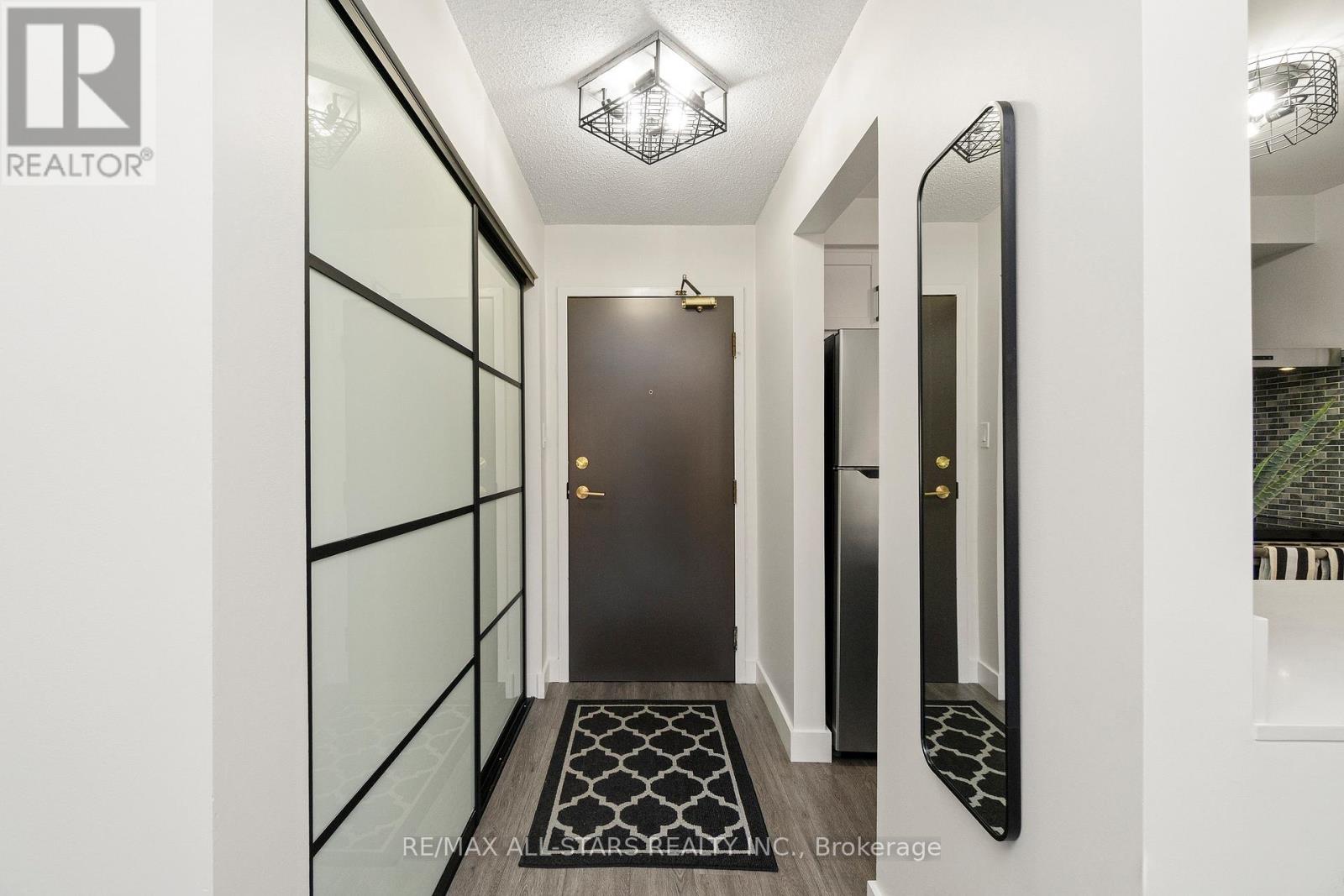 211 - 191 Lake Driveway W, Ajax, Ontario  L1S 7H9 - Photo 4 - E12604926