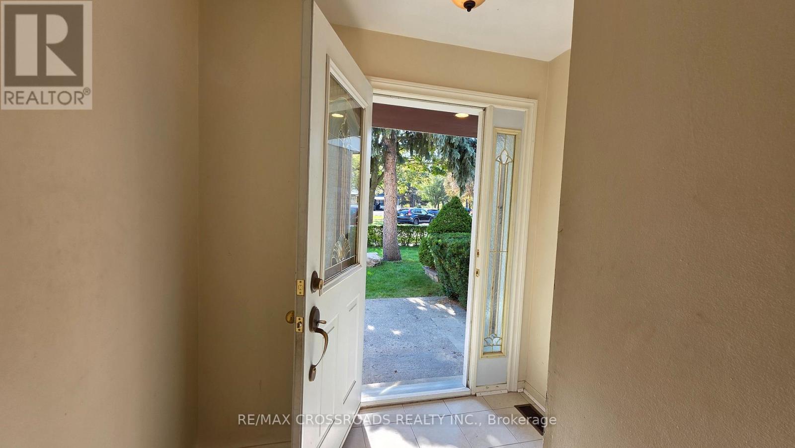 63 Osterhout Place, Toronto, Ontario  M1B 1E4 - Photo 16 - E12604928