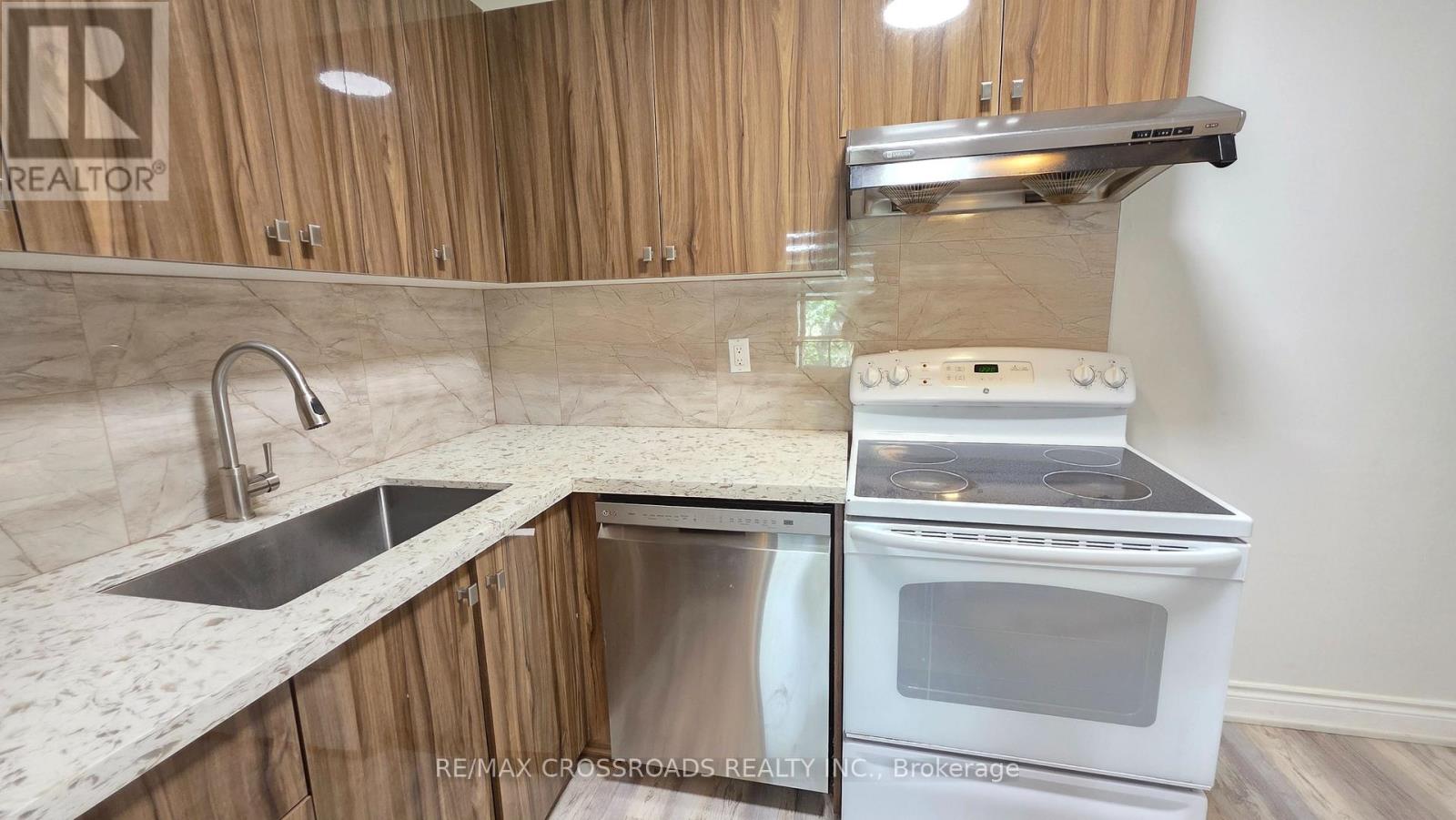 63 Osterhout Place, Toronto, Ontario  M1B 1E4 - Photo 25 - E12604928